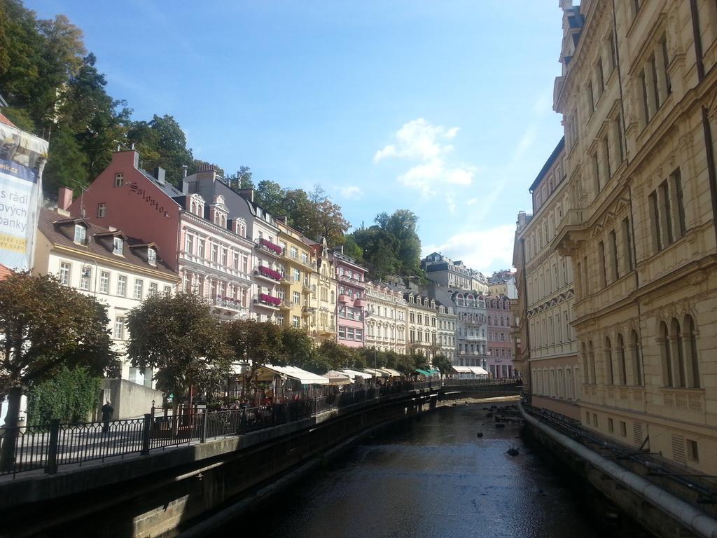 Apartments Valencia Karlovy Vary Eksteriør bilde