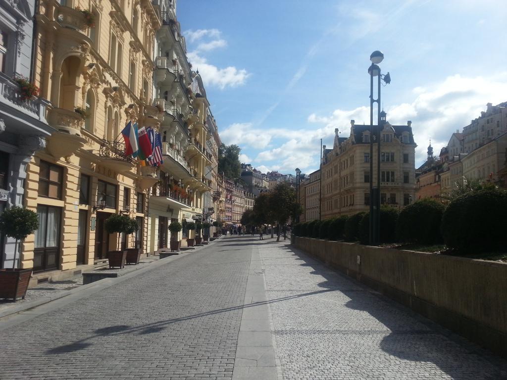 Apartments Valencia Karlovy Vary Eksteriør bilde